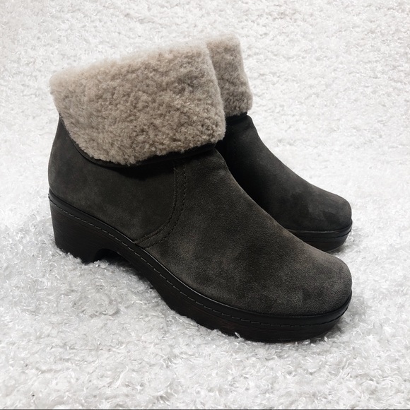 Clarks Shoes - Clarks Preslet Pierce Ankle Boots